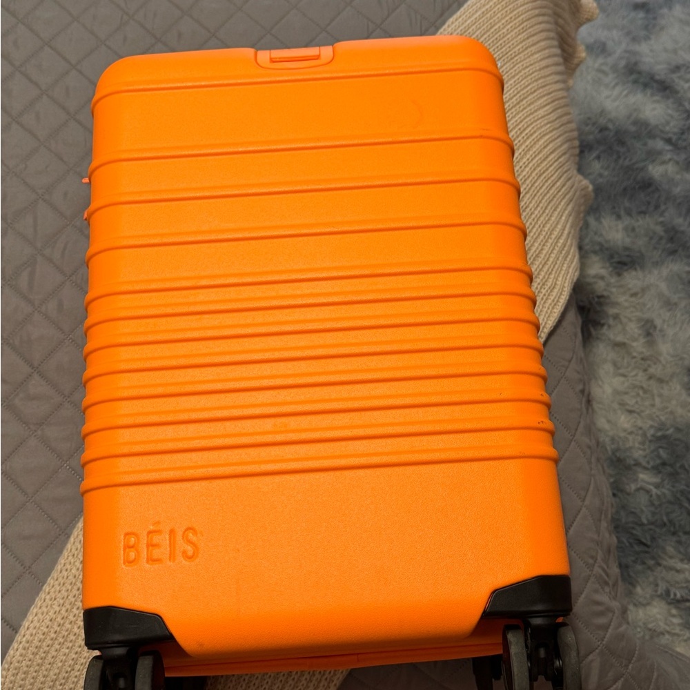 BÉIS Carry On Roller in Creamsicle (Limited shade)